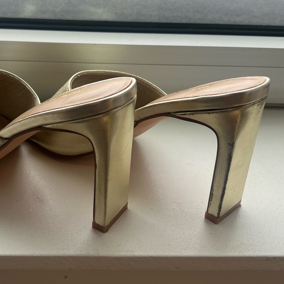 SIREN SHOES KALLIE SHAVED BLOCK HEEL MULE IN SOFT GOLD LEATHER - Picture 6 of 8